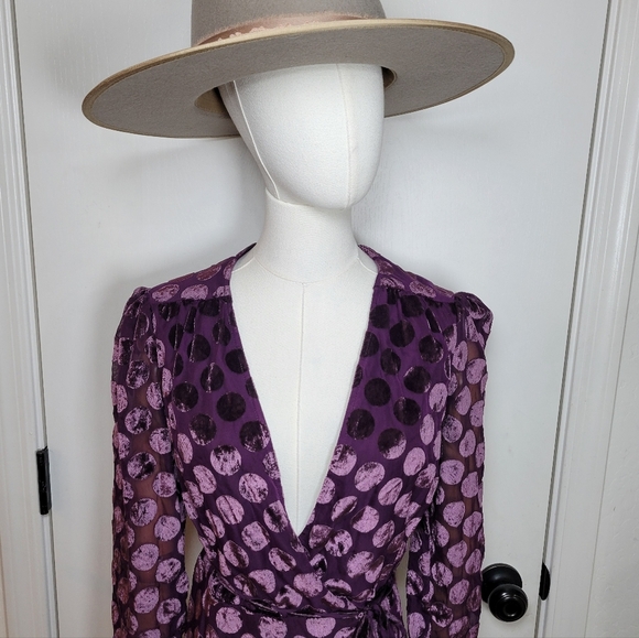 Betsey Johnson Vintage Velvet Polka Dot Wrap Dress Purple Size 2 - Picture 4 of 12